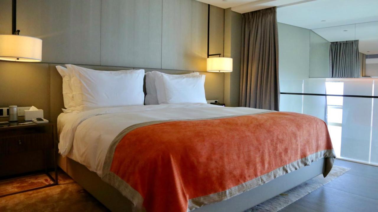 Jumeirah Guangzhou-Complimentary Shuttle Bus To Canton Fair Complex Exterior foto