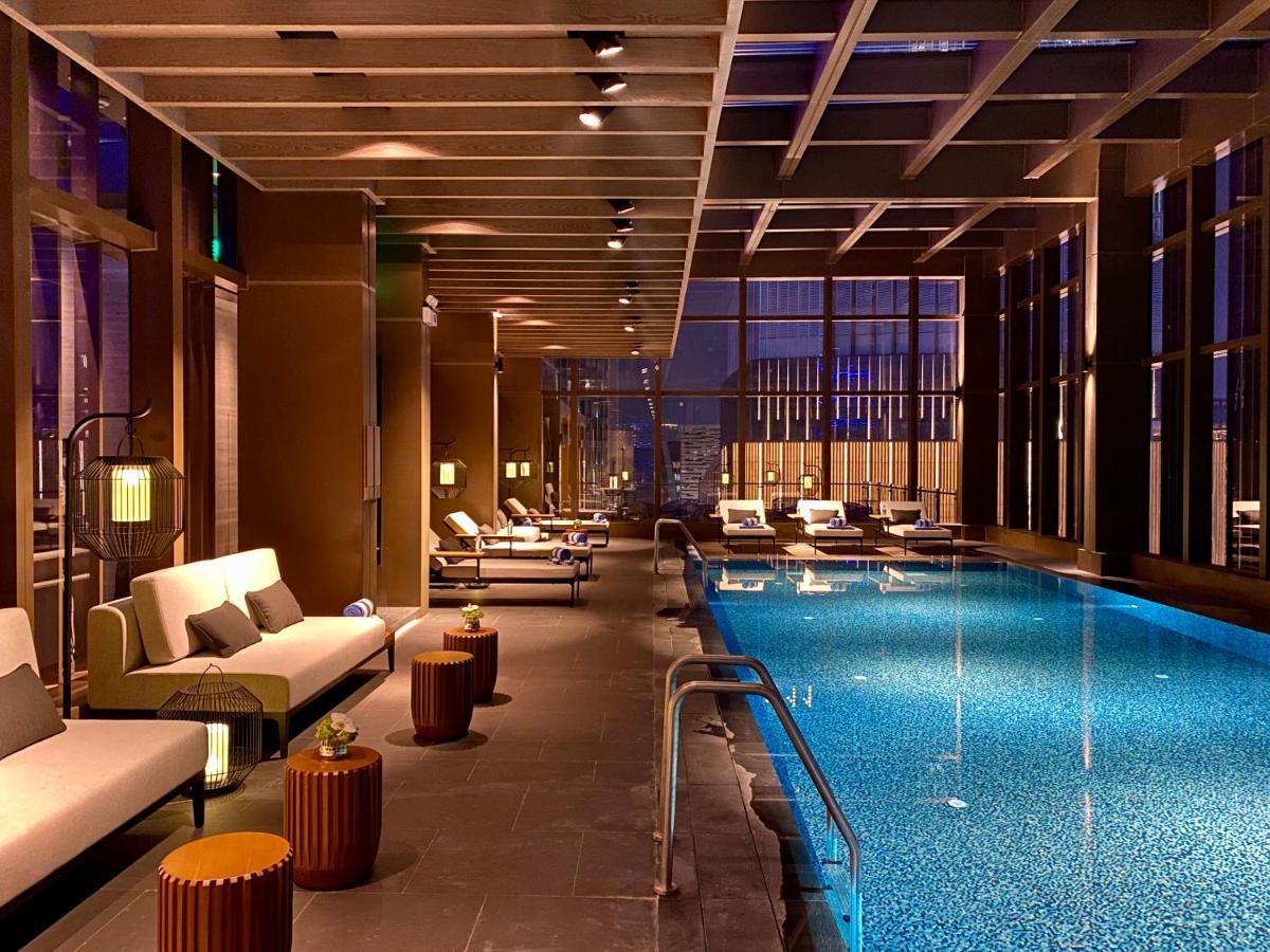 Jumeirah Guangzhou-Complimentary Shuttle Bus To Canton Fair Complex Exterior foto